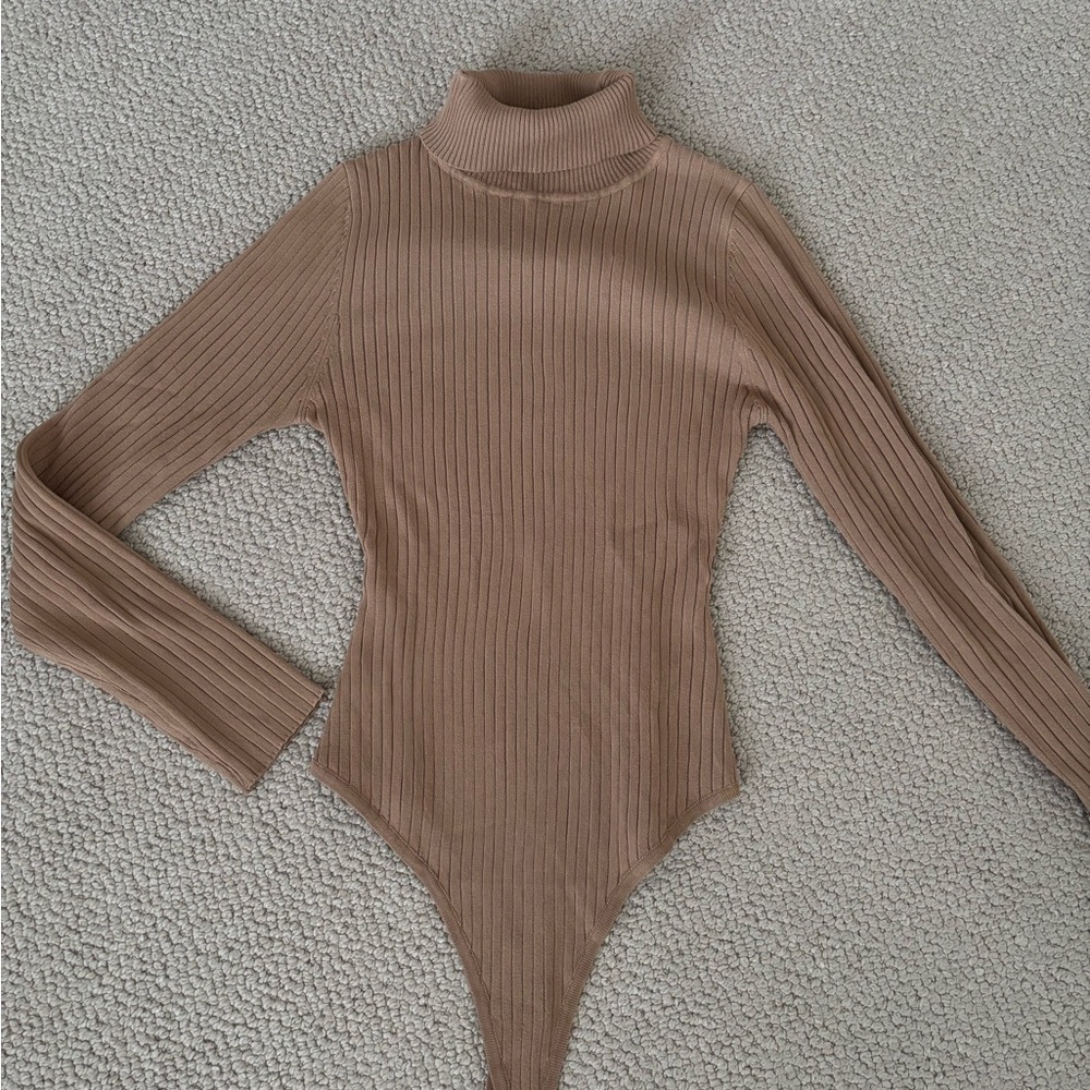 Love Tree Ribbed Brown Turtleneck Bodysuit